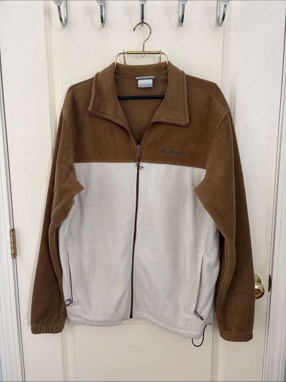 Columbia Men's Brown and Cream Two-Tone Fleece Jacket